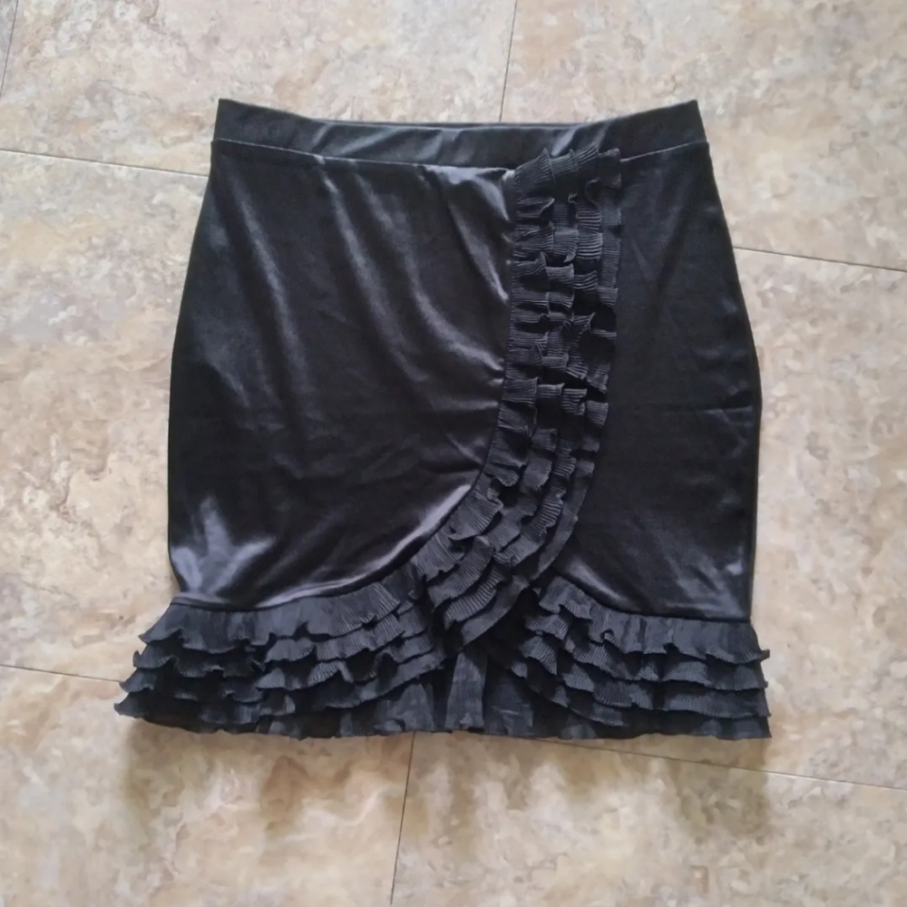Fashion Nova Bittersweet Ruffle mini skirt, 1X